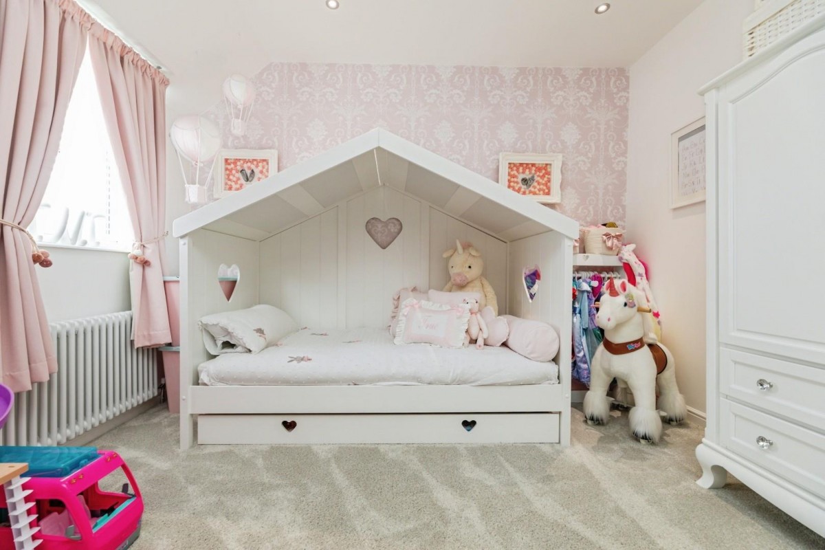 Stephen Drive, Grenoside, Sheffield, S35 8QY