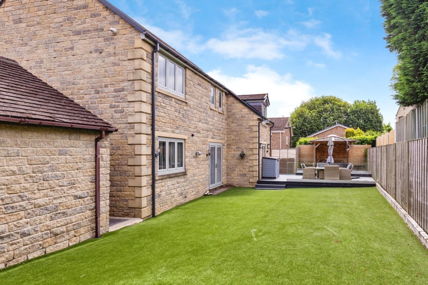 Stephen Drive, Grenoside, Sheffield, S35 8QY