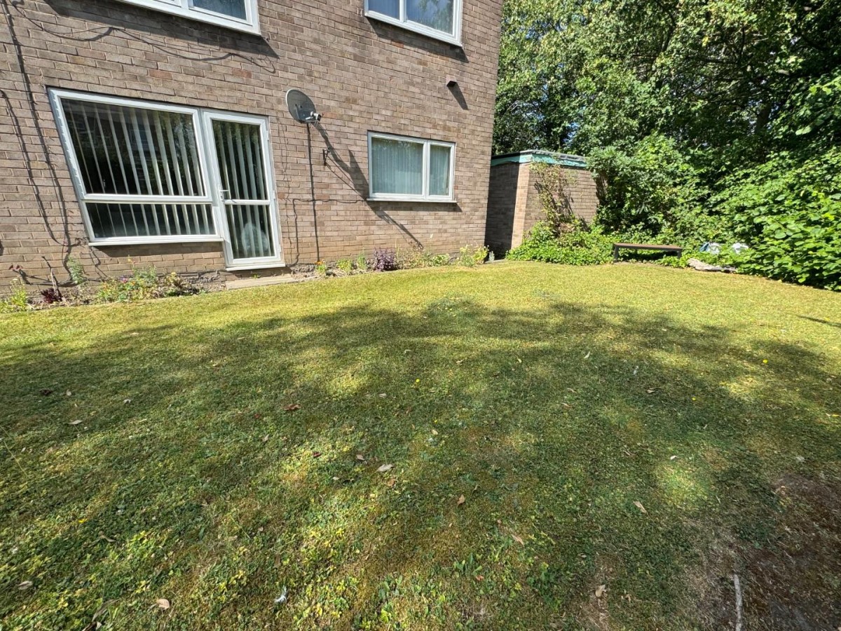 Chatsworth Court, Chatsworth Road, Brampton, Chesterfield, S40 3AP