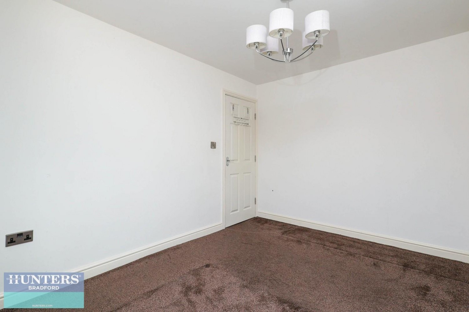 Lingwood Gardens Girlington, Bradford, West Yorkshire, BD8 9NY