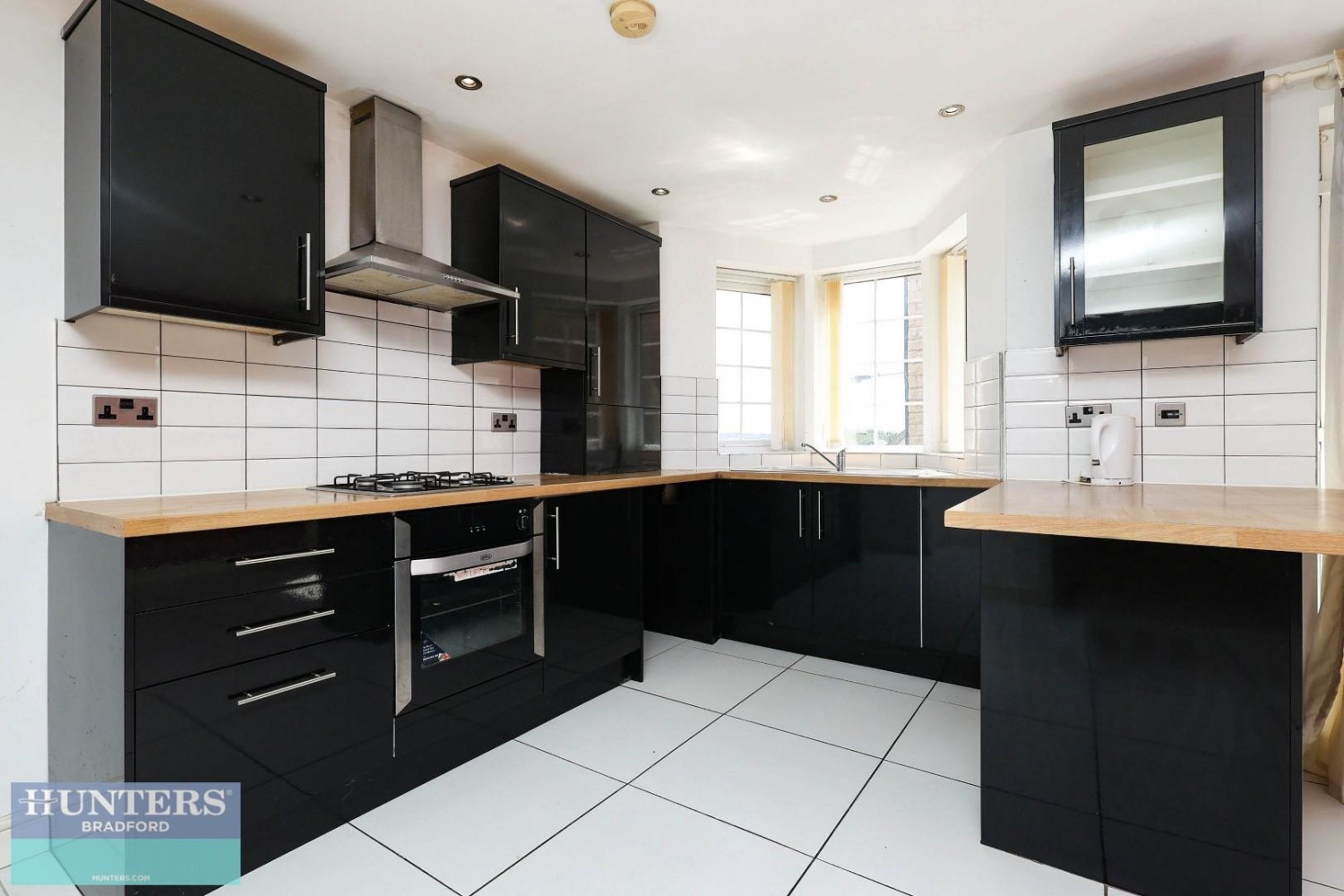 Lingwood Gardens Girlington, Bradford, West Yorkshire, BD8 9NY