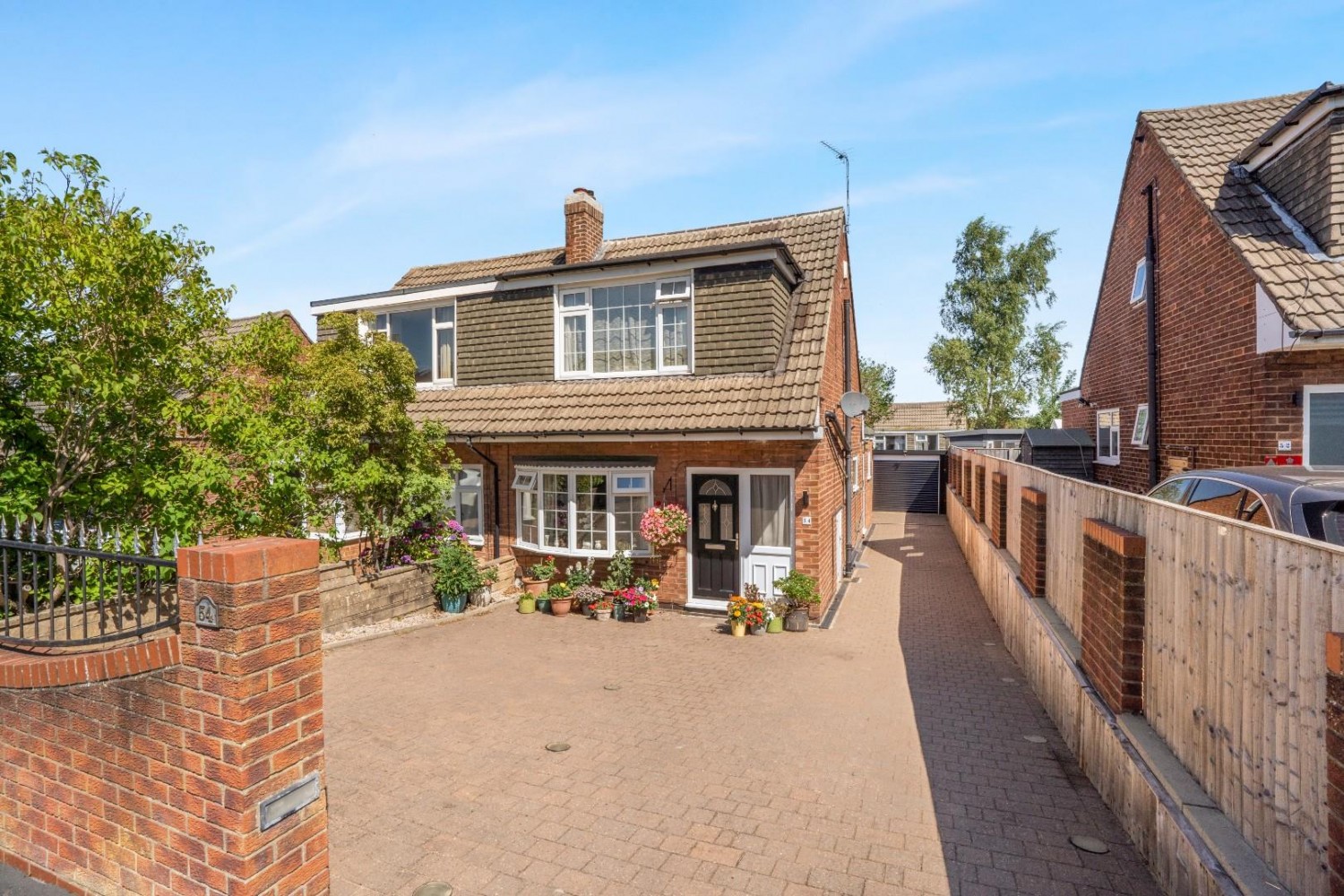 Primley Park Lane, Alwoodley, Leeds