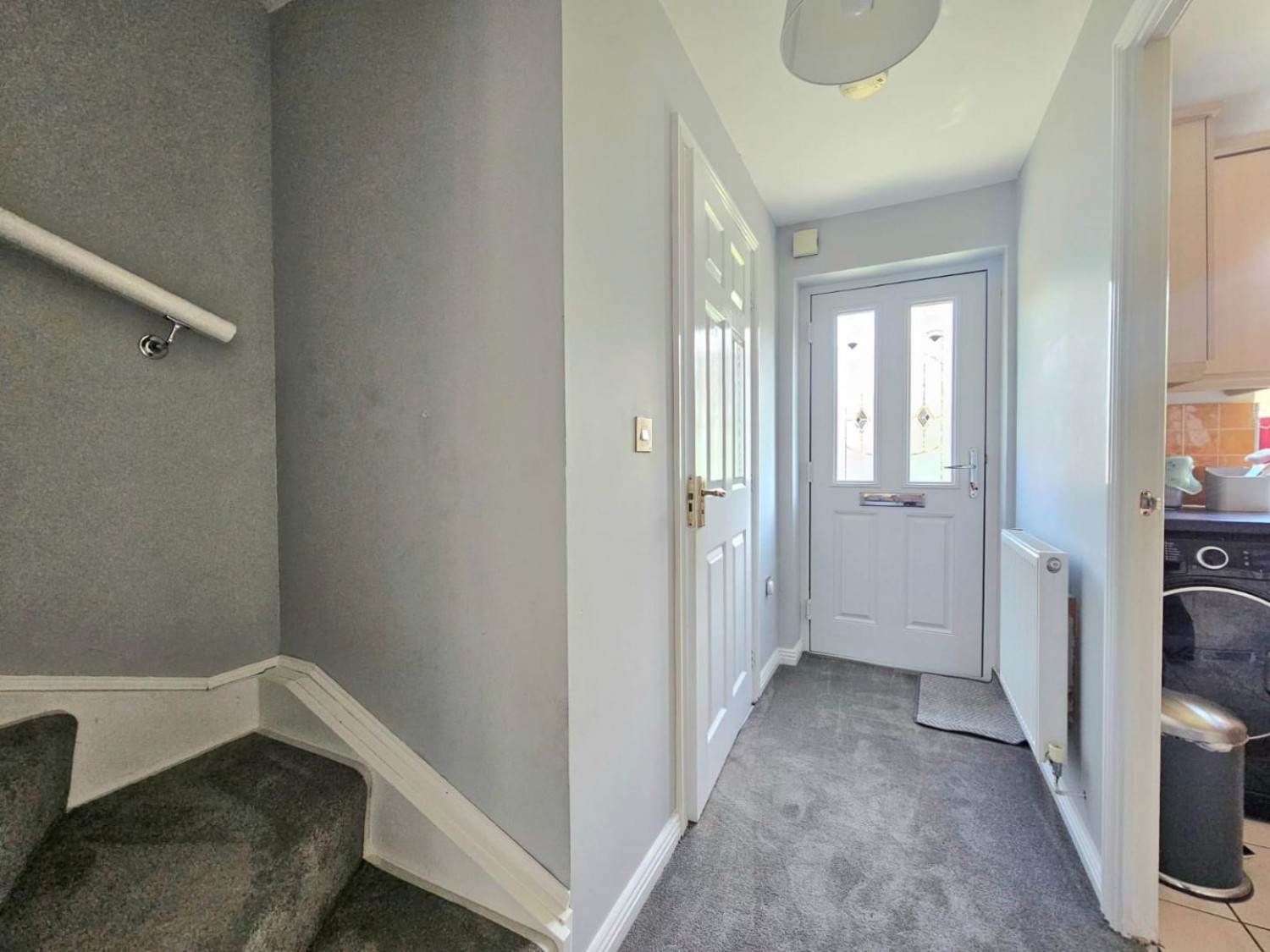 Caswell Mews, Dursley