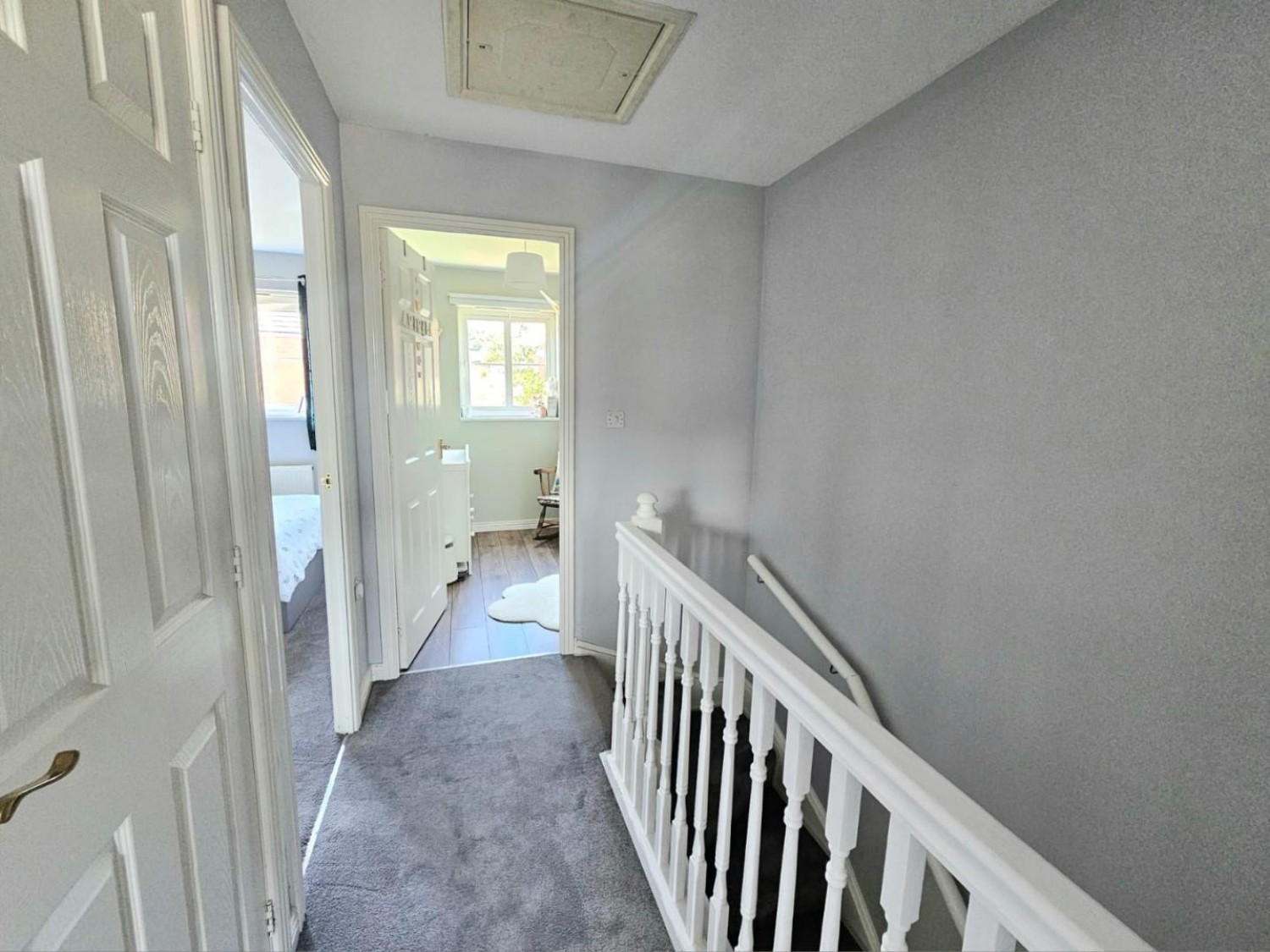 Caswell Mews, Dursley