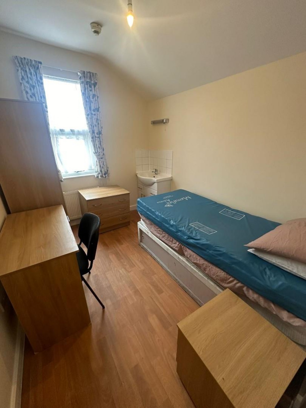 Grange Avenue, Reading