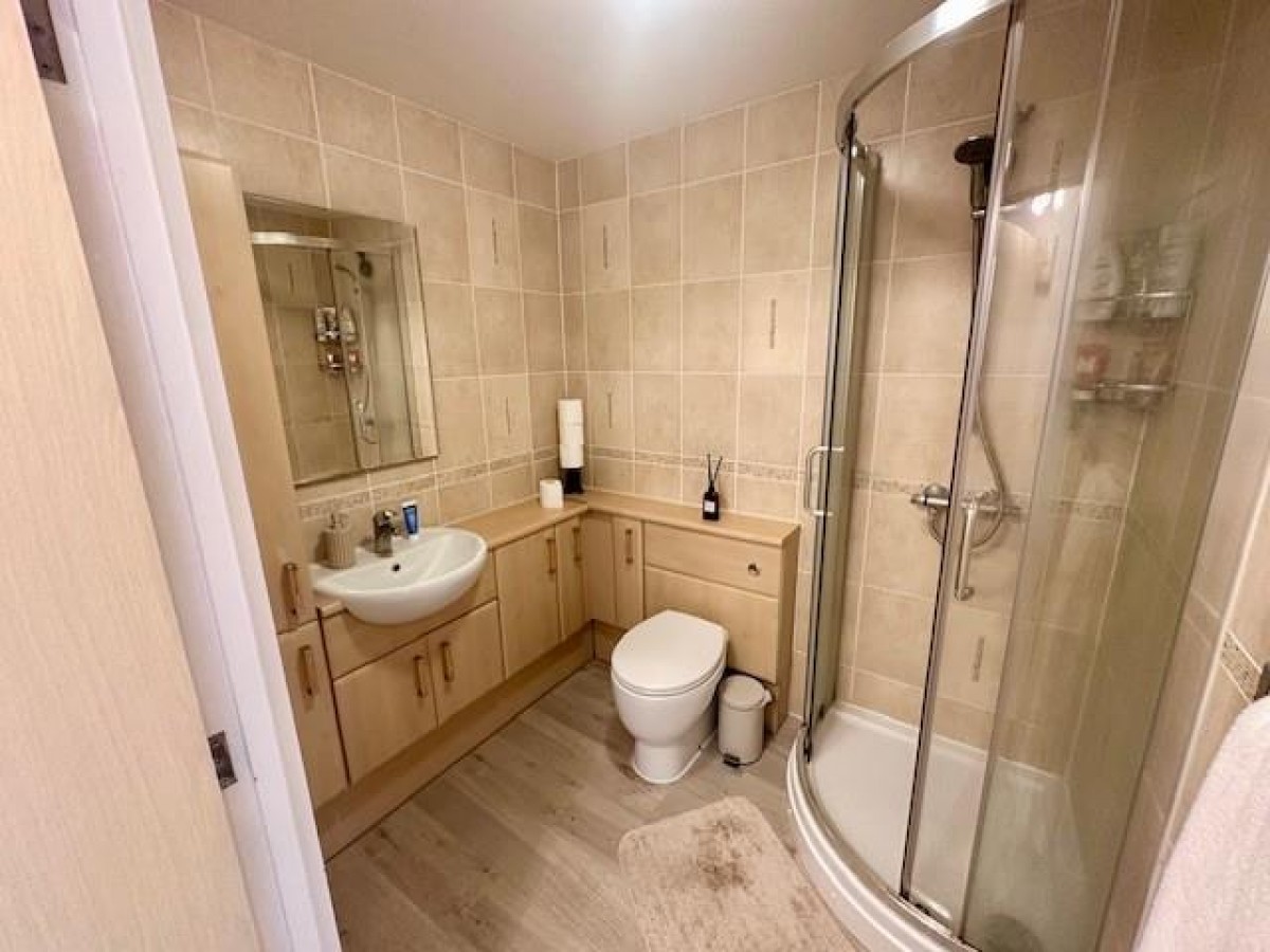 Arnold Road, Mangotsfield, Bristol, BS16 9LB