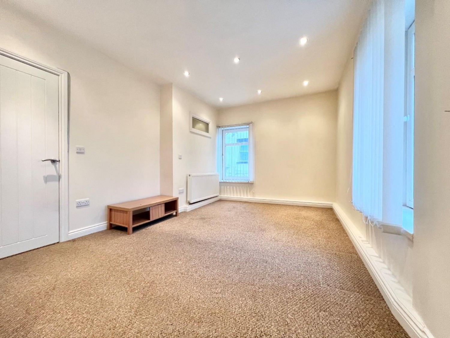 Cawthorne Road, Barugh Green, Barnsley, S75 1LQ