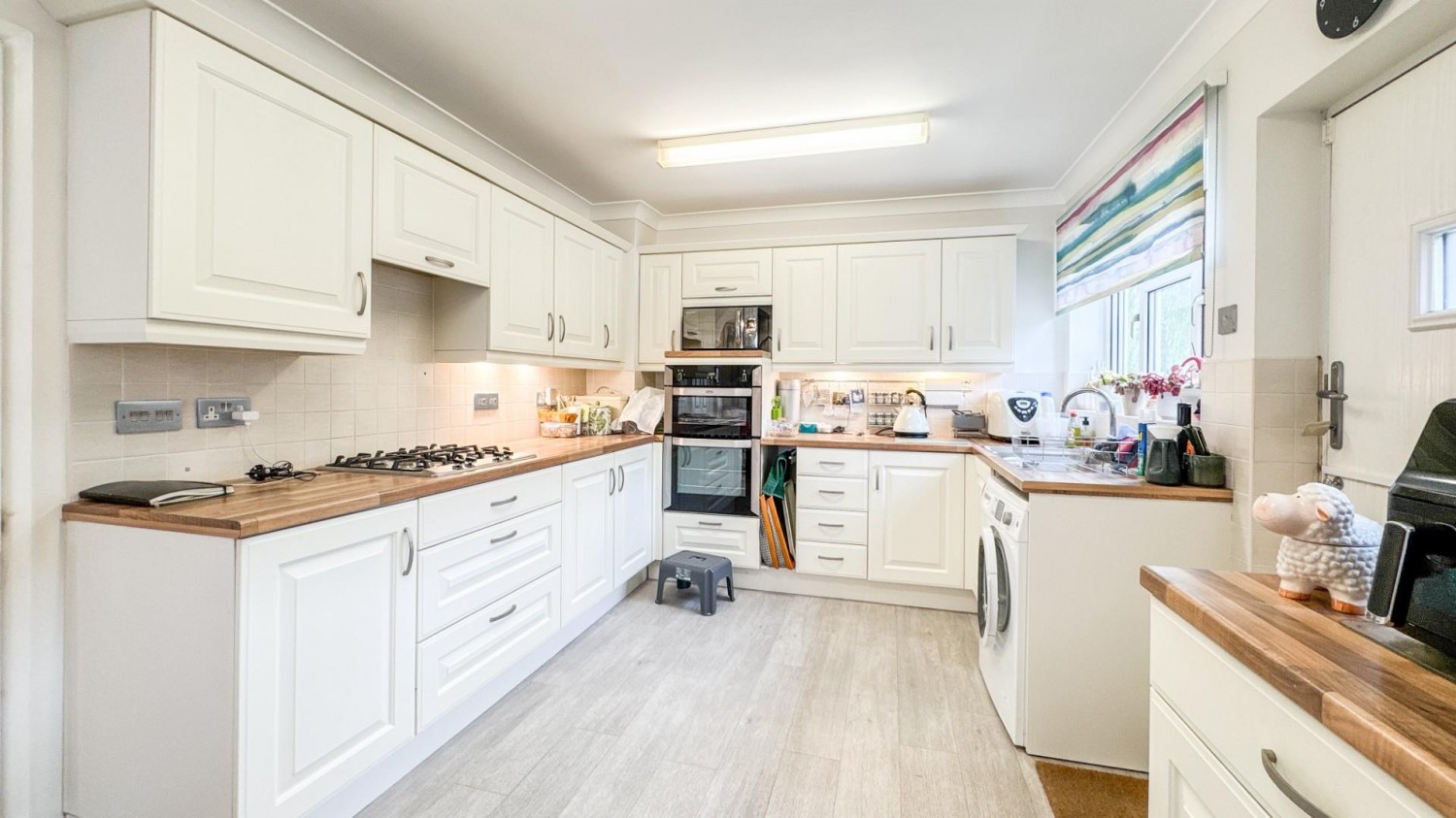 3 bedroom Bungalow for sale in Parson Street, Bedminster, BS3 5PU