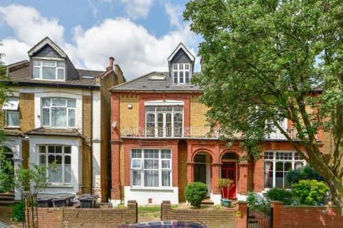 West bank, London, N16