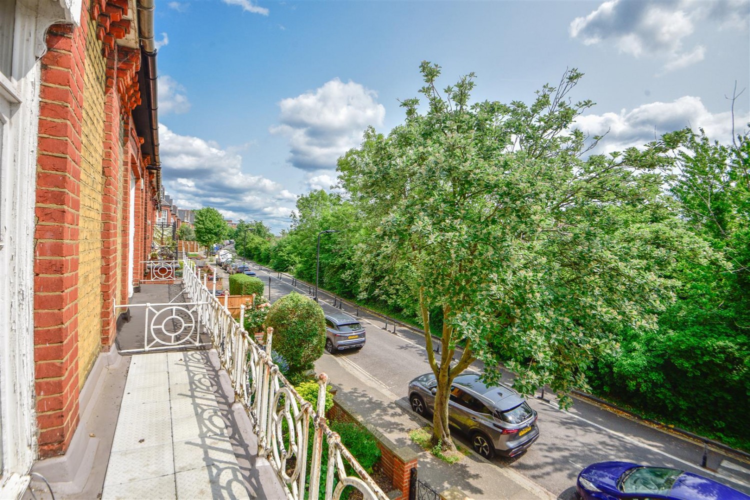 West bank, London, N16