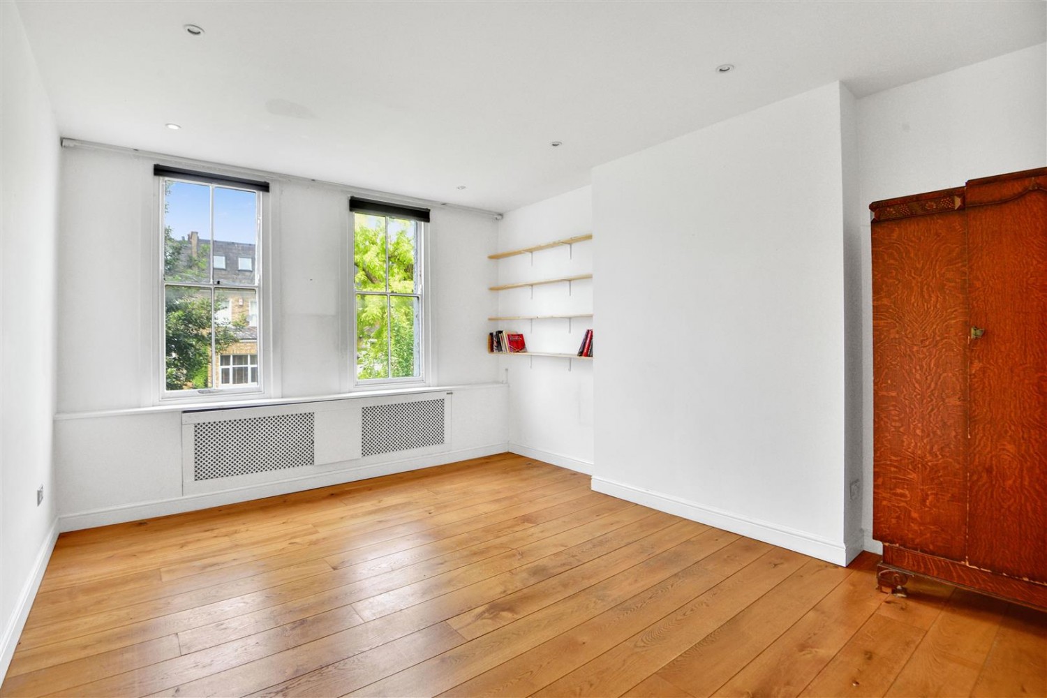 West bank, London, N16