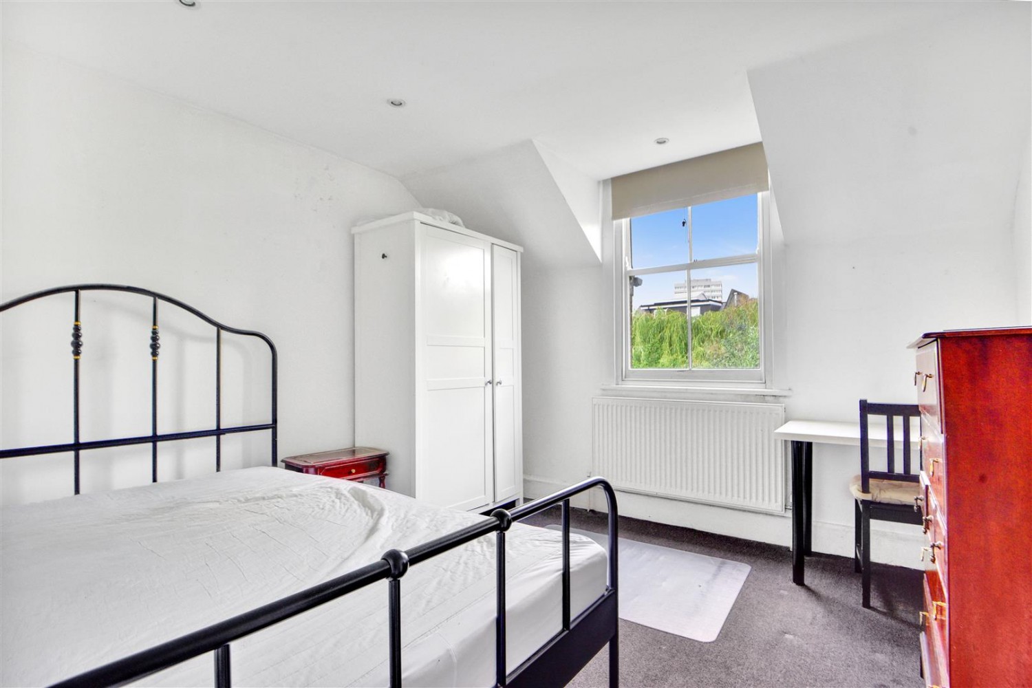 West bank, London, N16