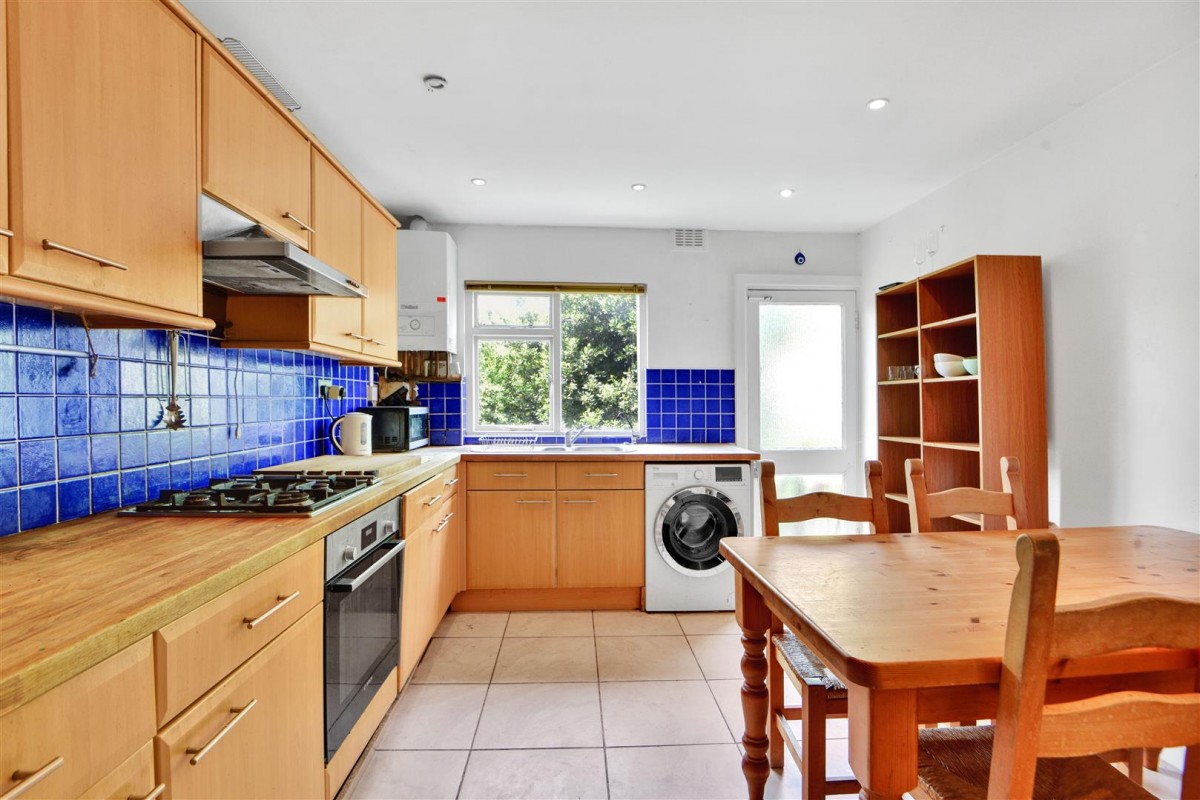 West bank, London, N16