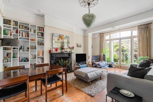 Handen Road, London, SE12 8NP