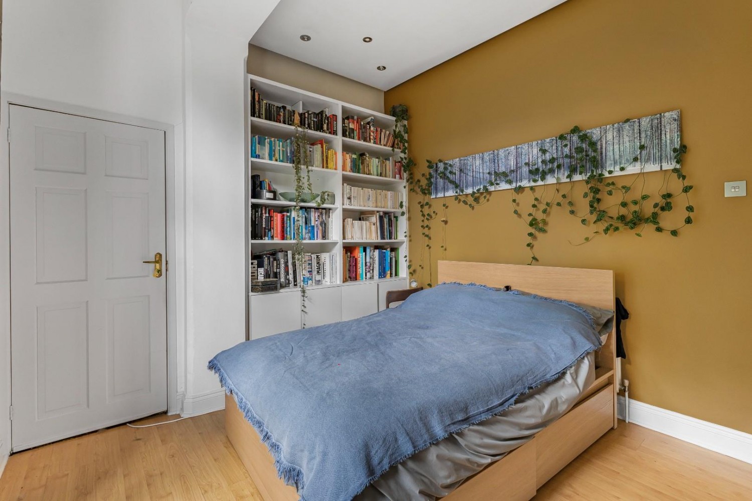 Handen Road, London, SE12 8NP