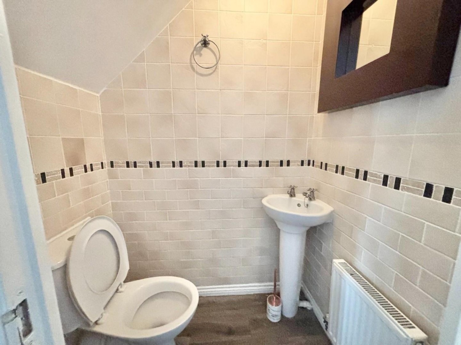 4 bedroom House for sale in Tuscany Gardens, Barnsley