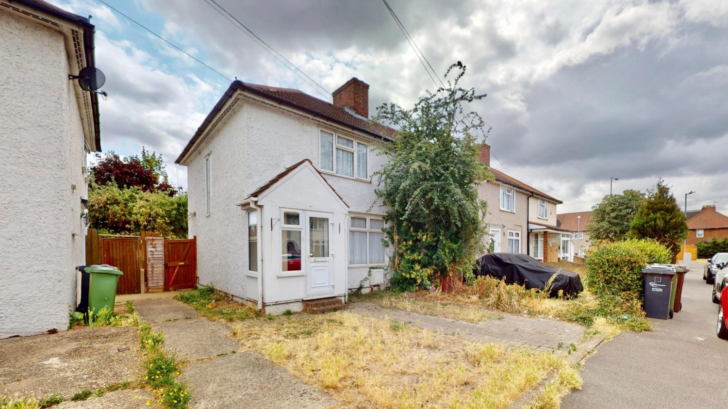 David Road, Dagenham, RM8