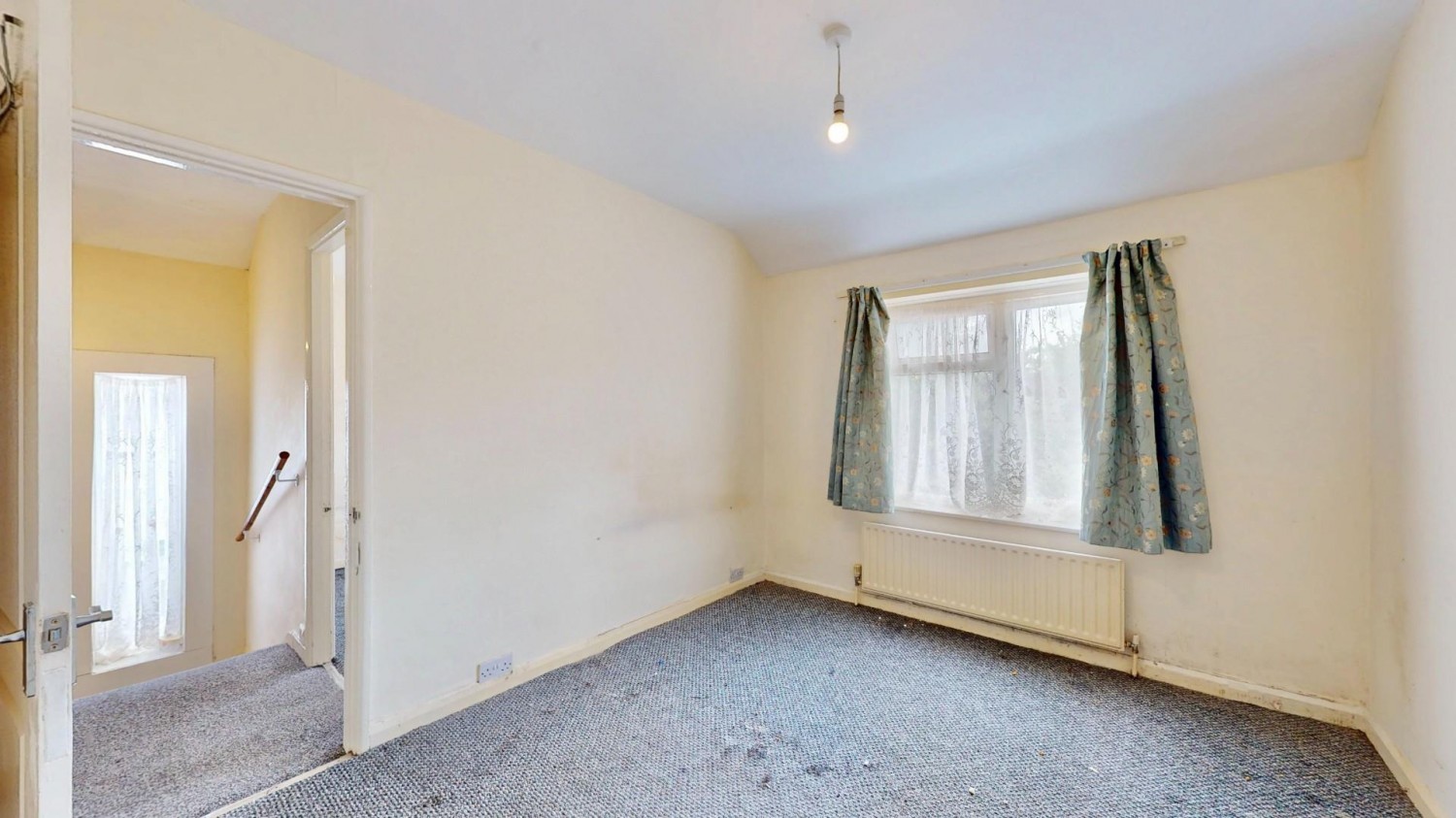 David Road, Dagenham, RM8