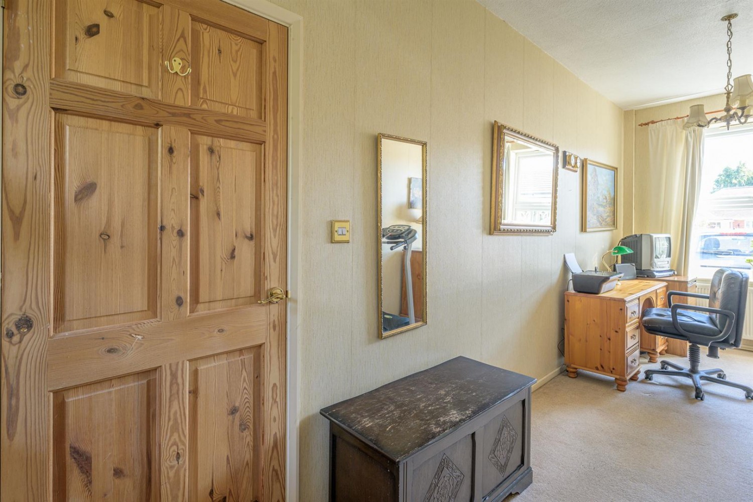 Enville Road, Kinver, DY7 6AB