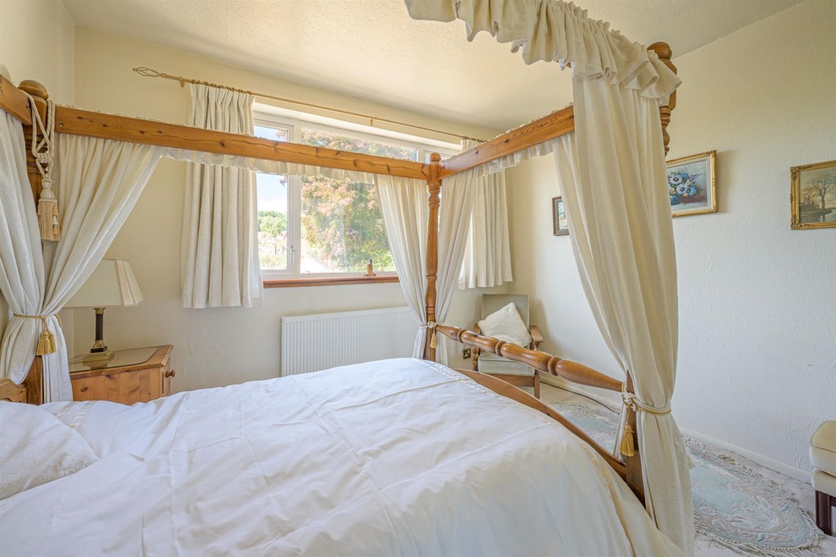 Enville Road, Kinver, DY7 6AB