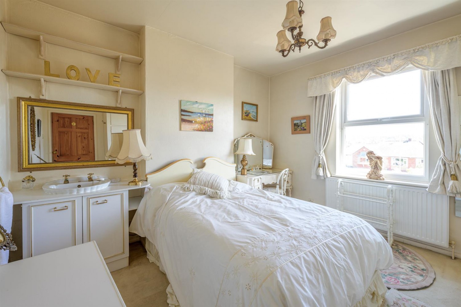 Enville Road, Kinver, DY7 6AB