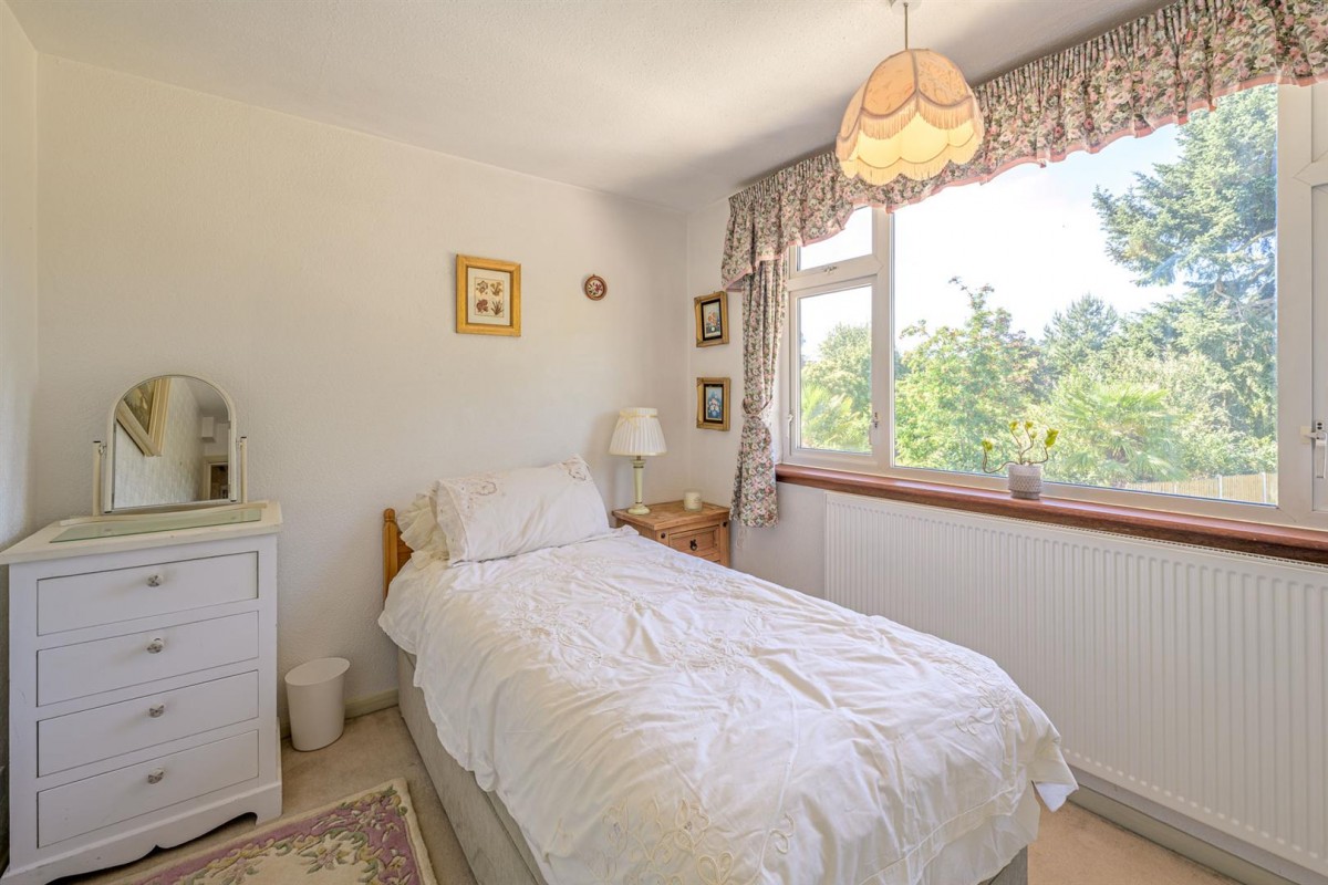 Enville Road, Kinver, DY7 6AB