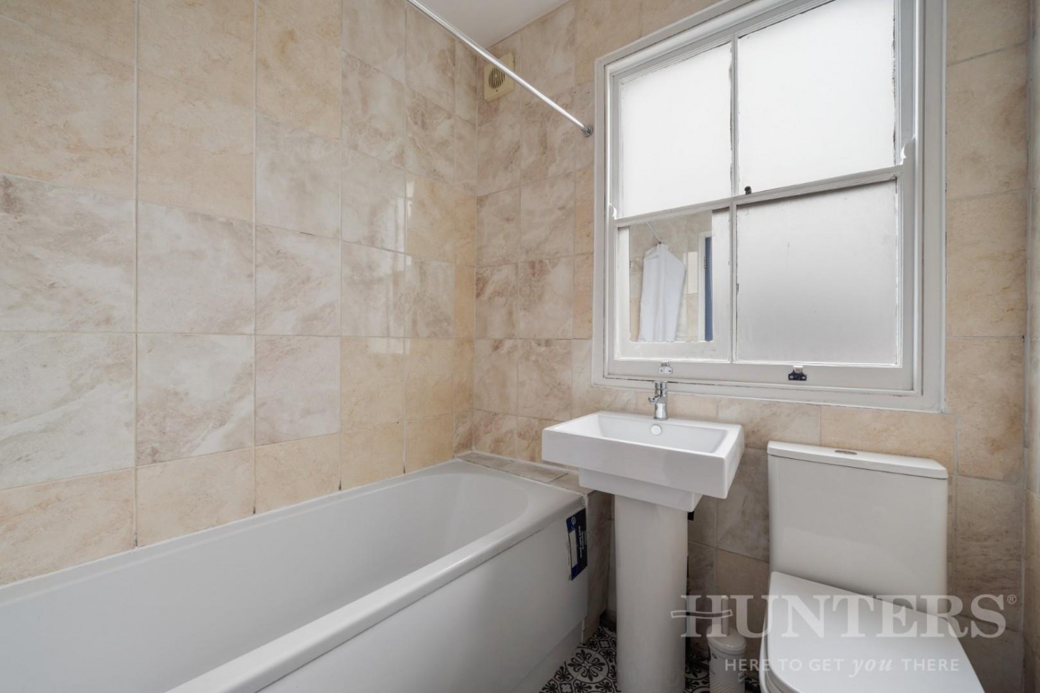 Fairbourne Road, London, N17 6TP