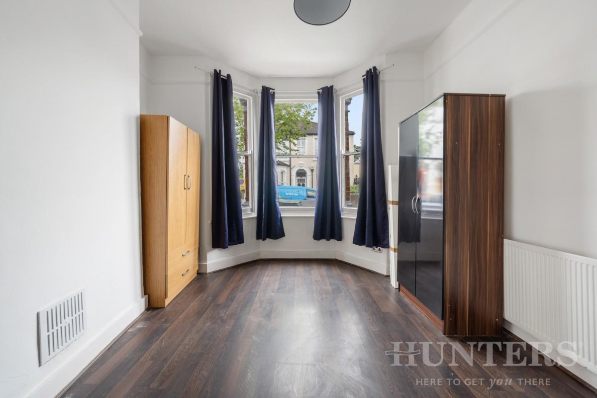 Fairbourne Road, London, N17 6TP