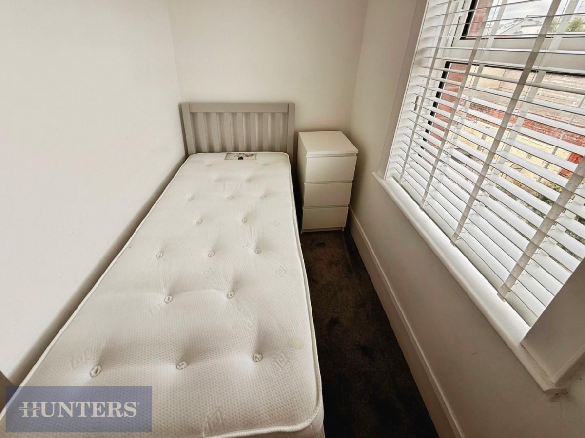 Powderham Road, Exeter, Devon, EX2 9BS