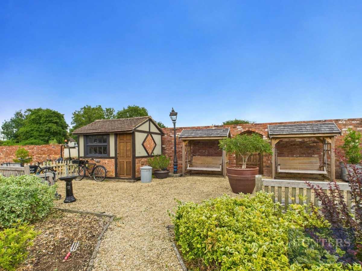 Shurdington Road, Brockworth, Gloucester