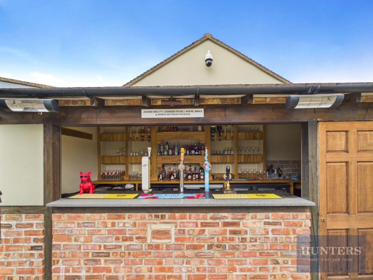 Shurdington Road, Brockworth, Gloucester