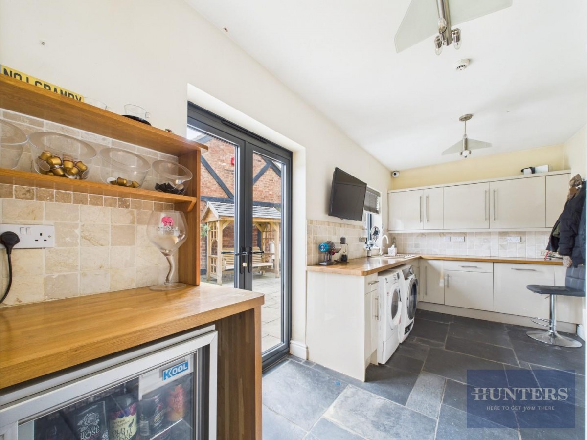 Shurdington Road, Brockworth, Gloucester