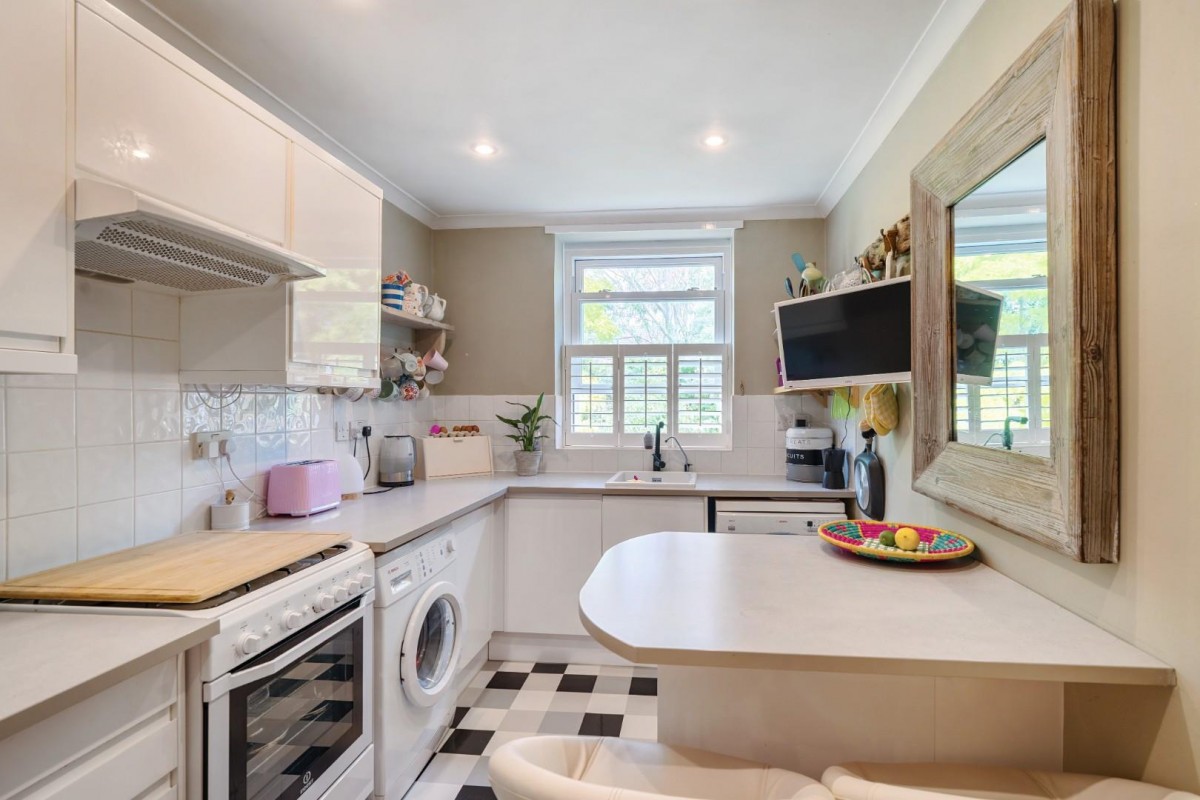 The Avenue, Sherborne