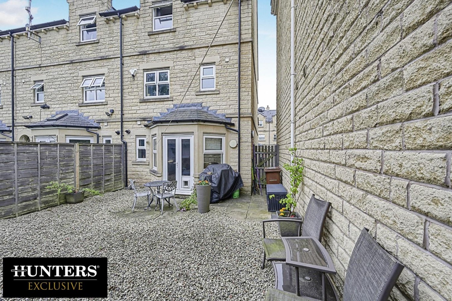 Cavendish Approach Drighlington, Bradford, West Yorkshire, BD11 1DB