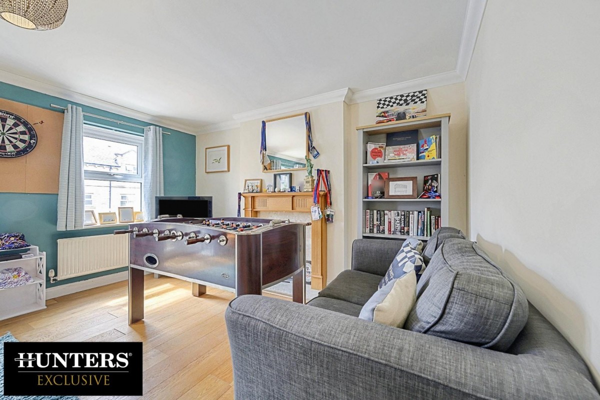 Cavendish Approach Drighlington, Bradford, West Yorkshire, BD11 1DB