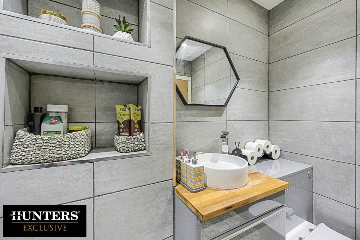 Cavendish Approach Drighlington, Bradford, West Yorkshire, BD11 1DB