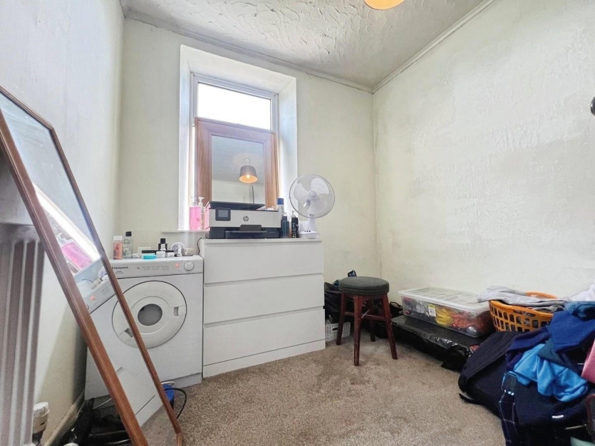 Tunnicliffes New Row, Leigh, WN7 4TW