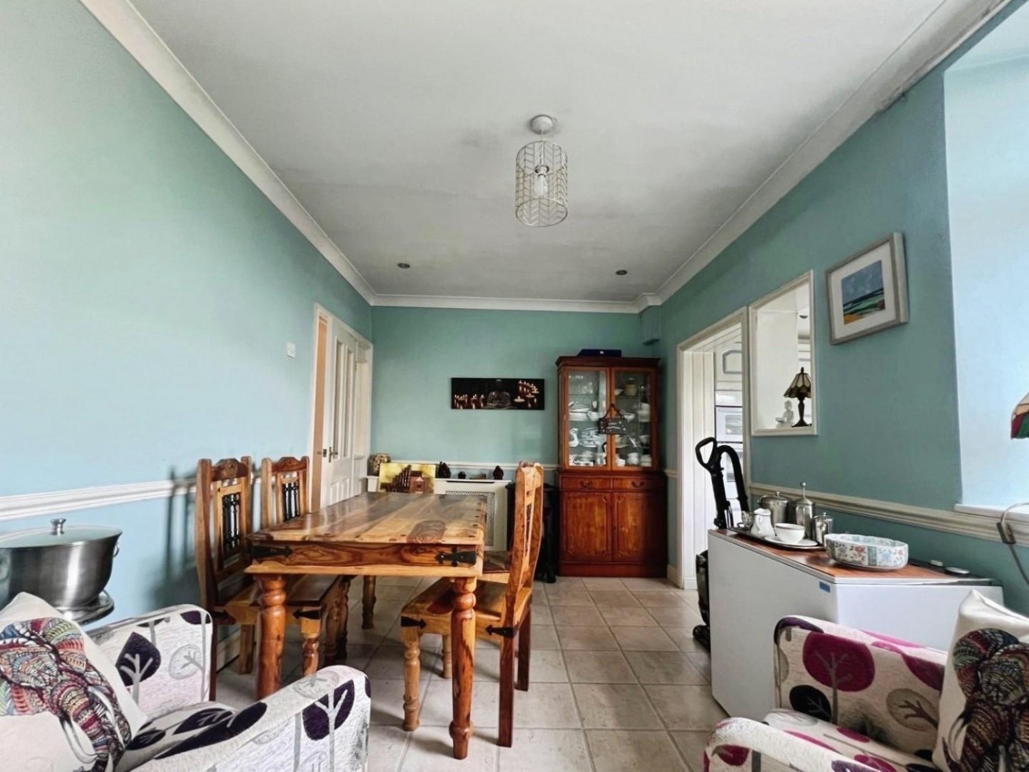Tunnicliffes New Row, Leigh, WN7 4TW