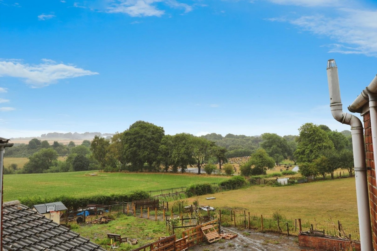 Rosemount Road, South Church