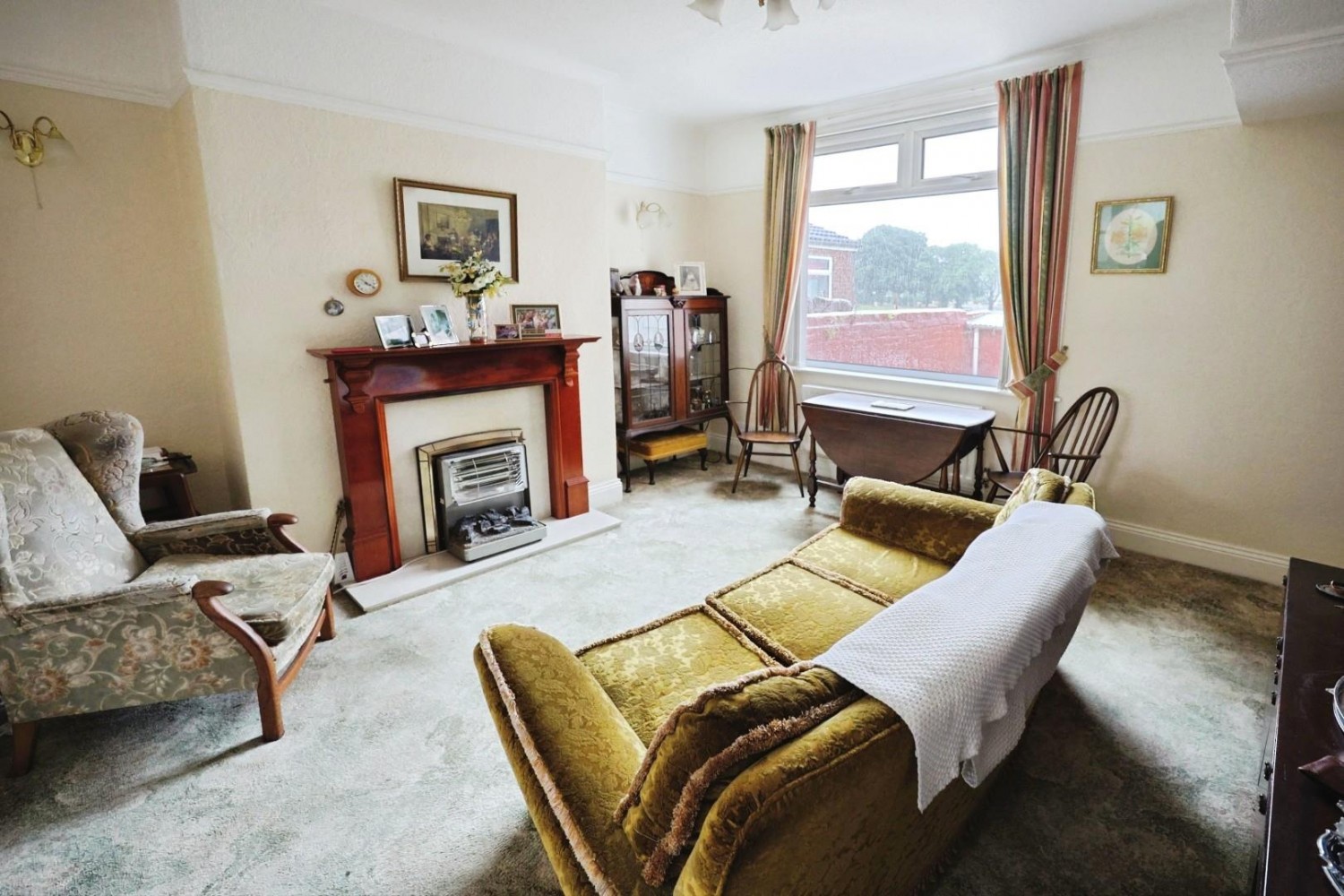 Rosemount Road, South Church