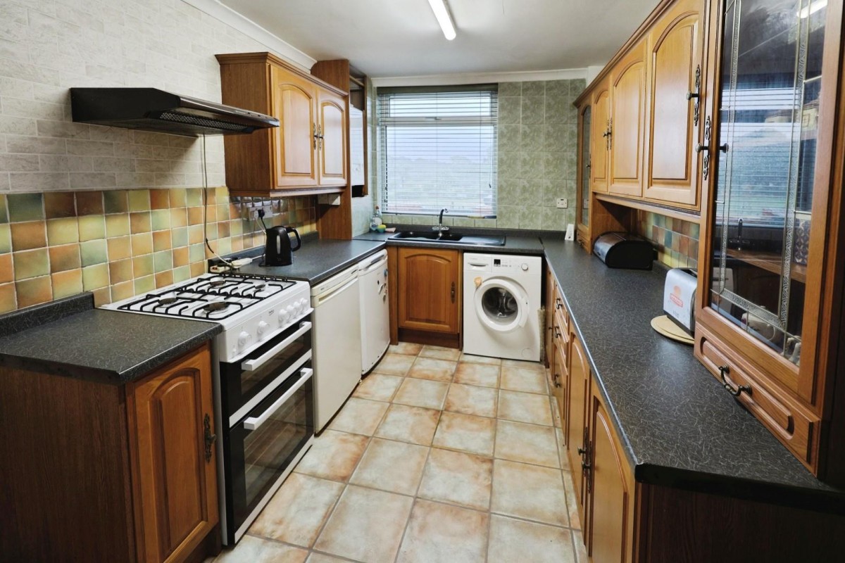 Rosemount Road, South Church