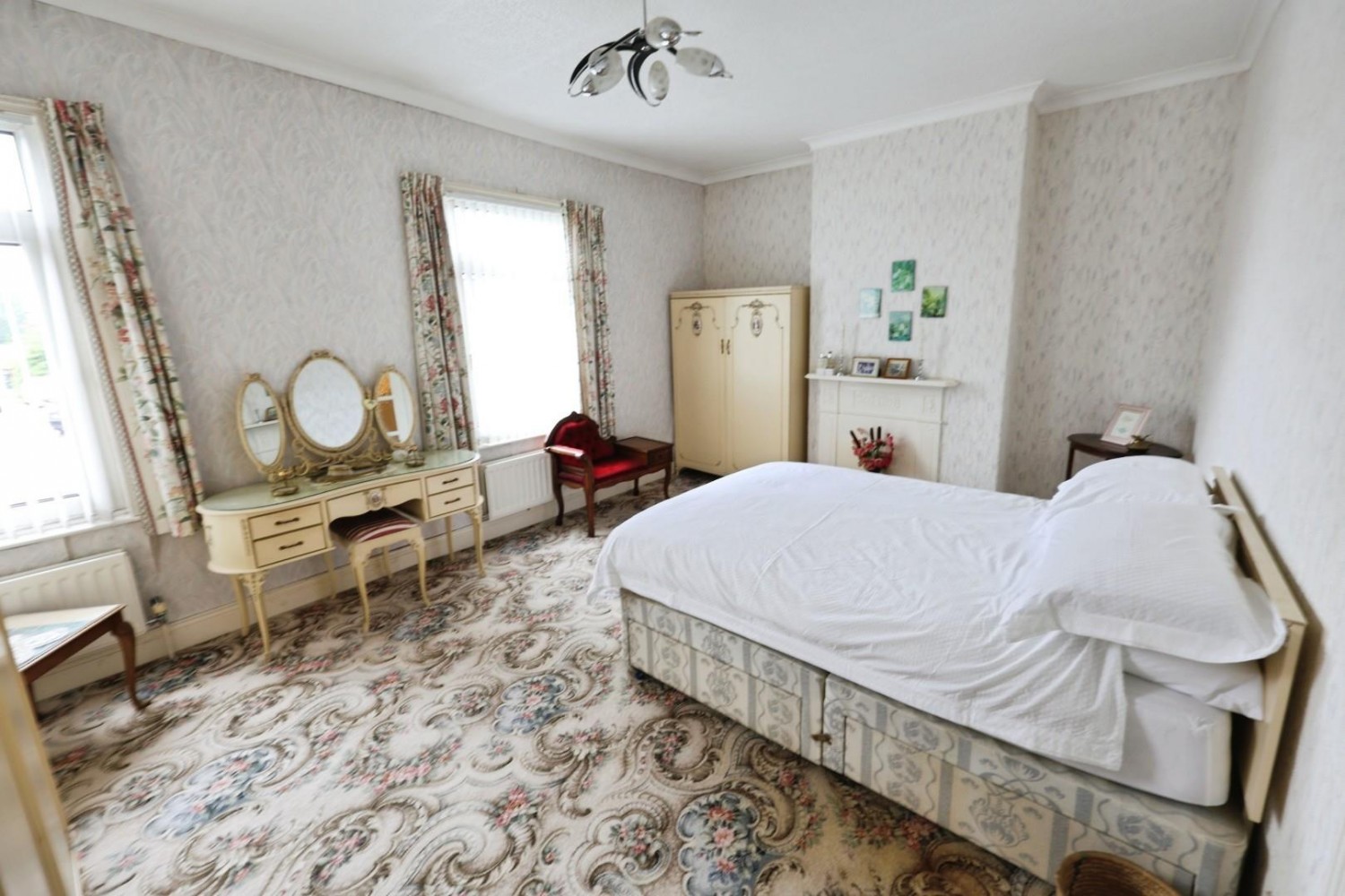 Rosemount Road, South Church