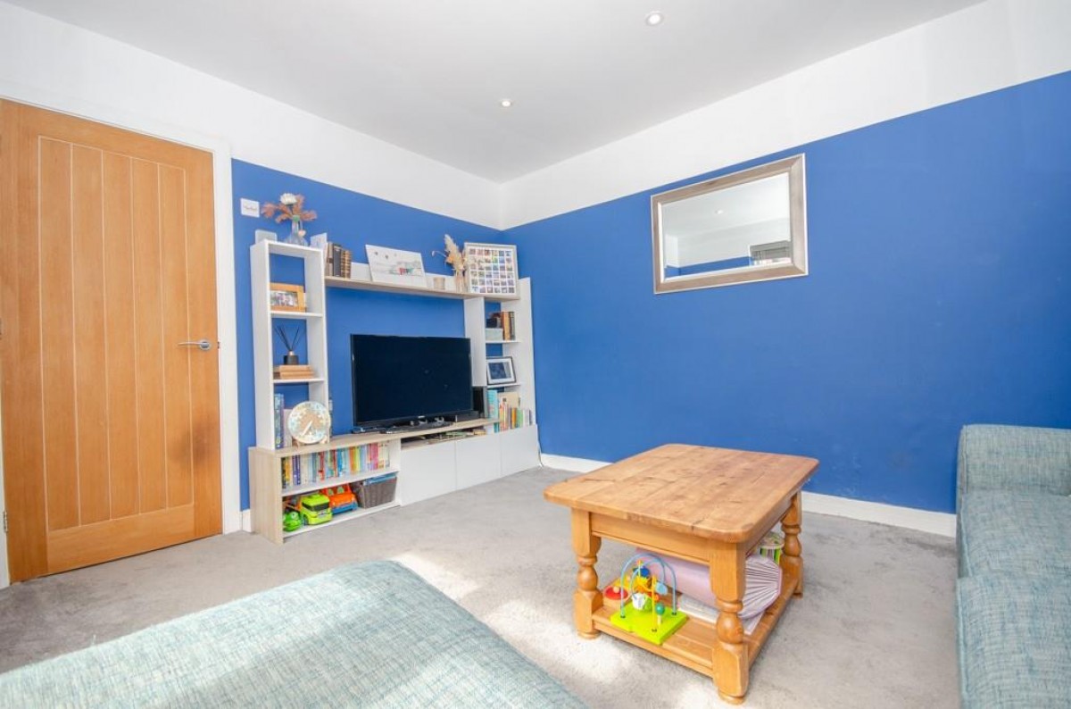 Burley Grove, Downend, Bristol, BS16 5QQ