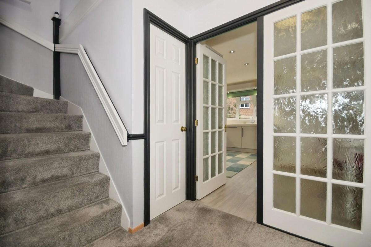 Holme Park Avenue, Upper Newbold, Chesterfield, S41 8XB