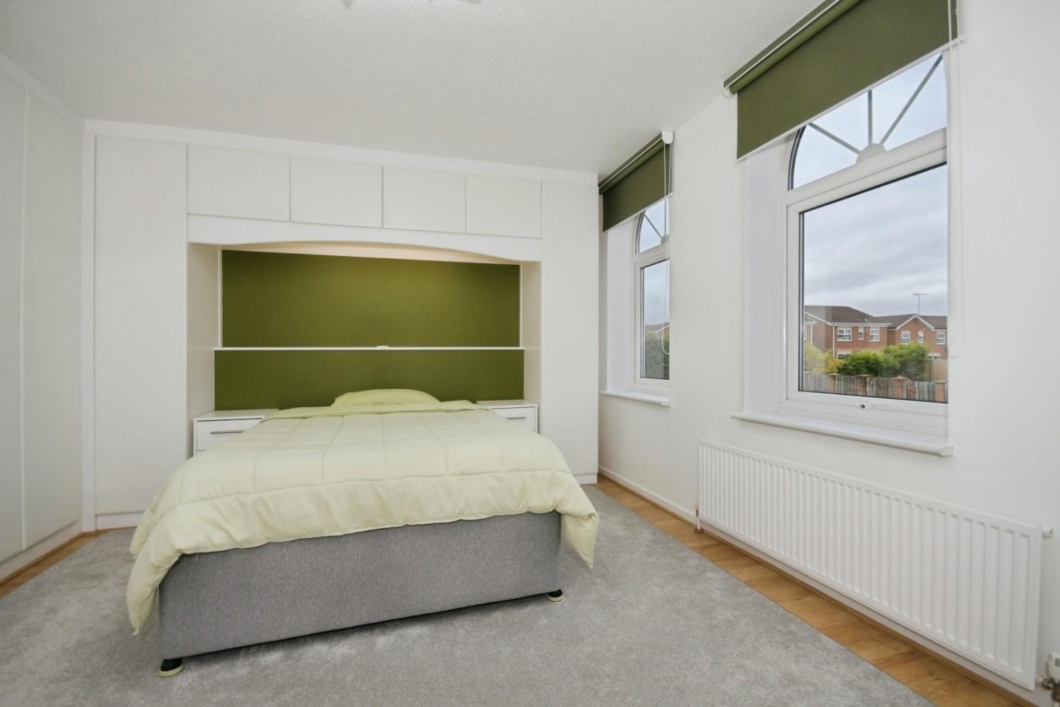 Holme Park Avenue, Upper Newbold, Chesterfield, S41 8XB