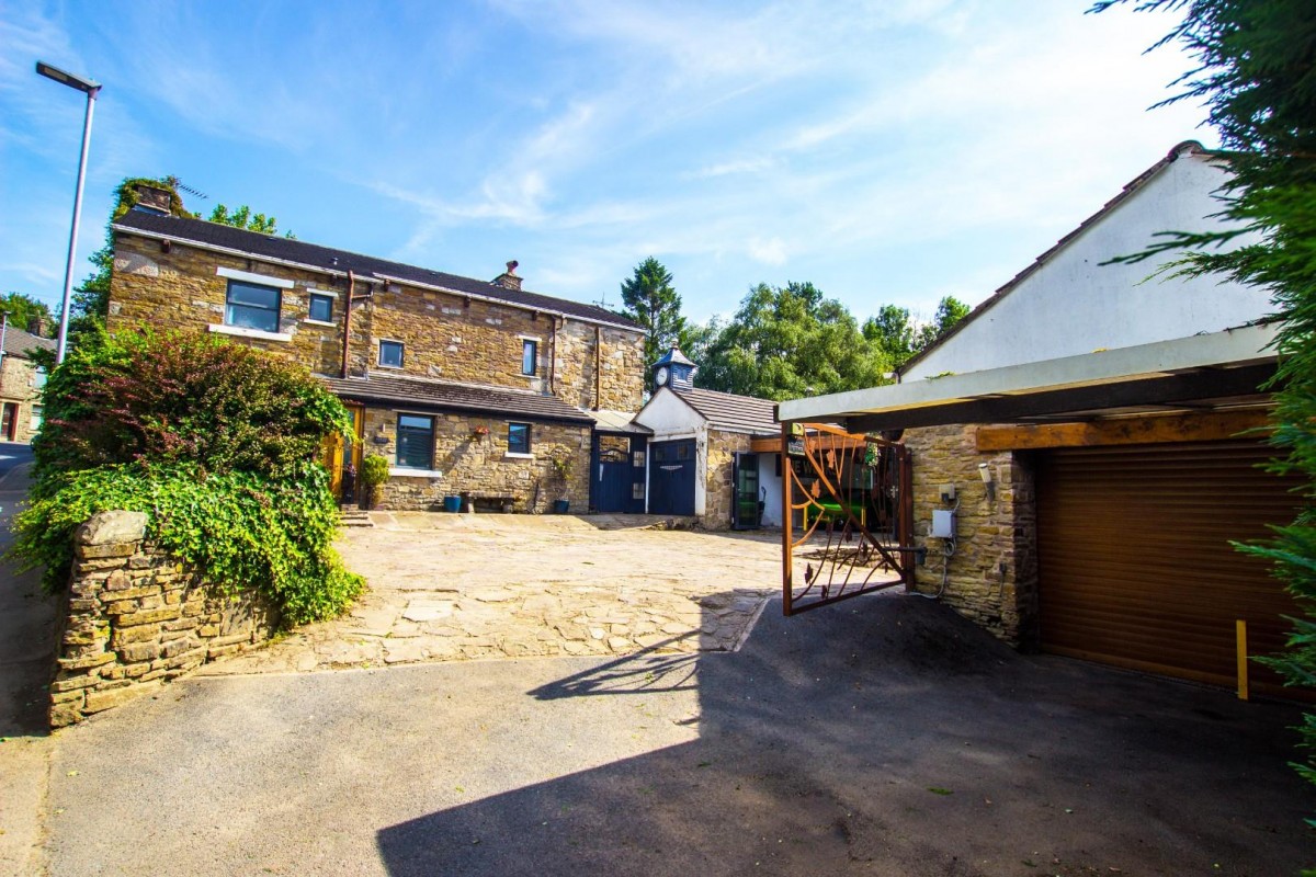 Plane Tree Cottage, Darwen