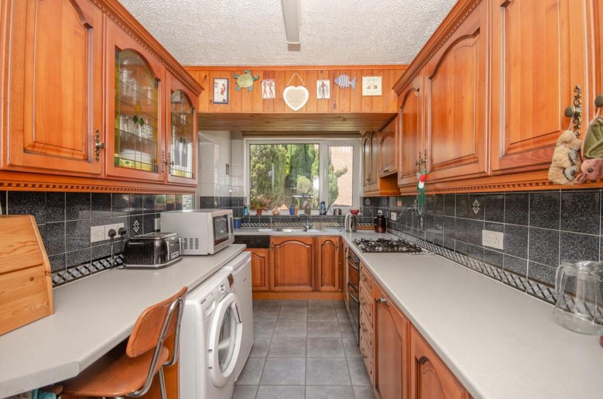 Hayward Road, Staple Hill, Bristol, BS16 4NZ