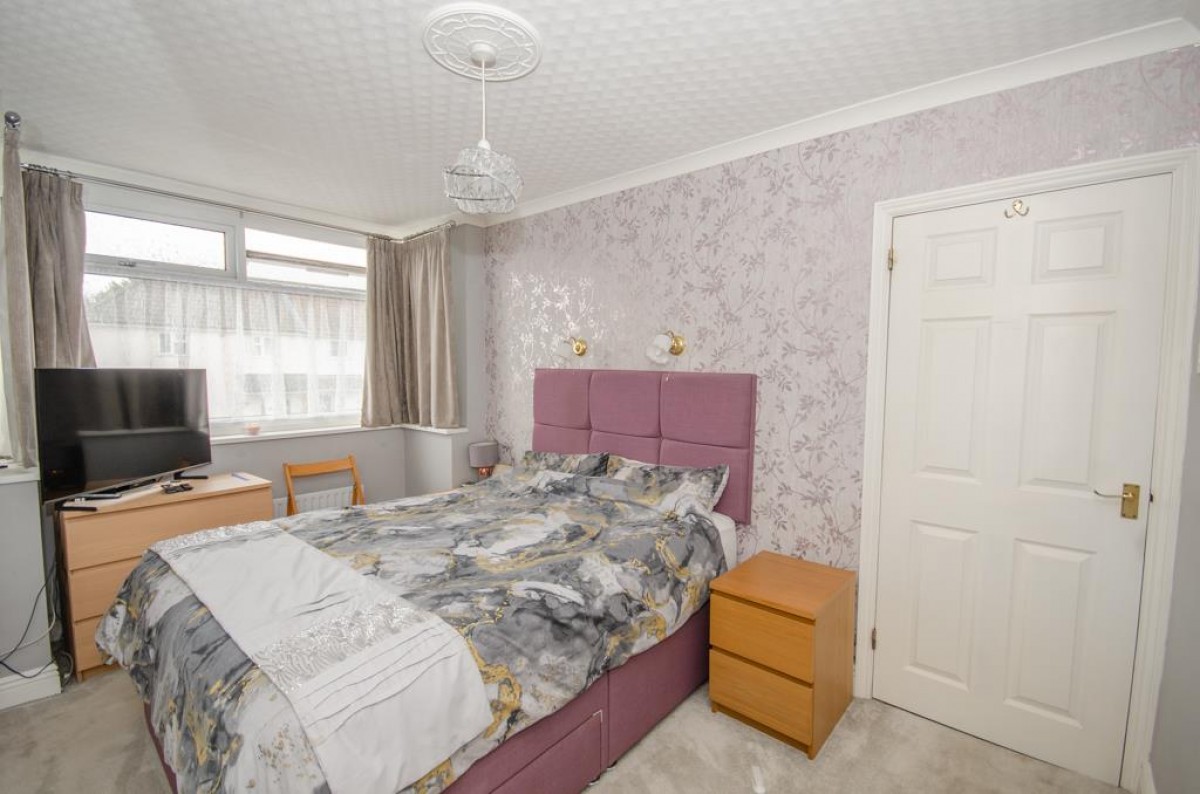 Southfield Avenue, Kingswood, Bristol BS15 4BJ