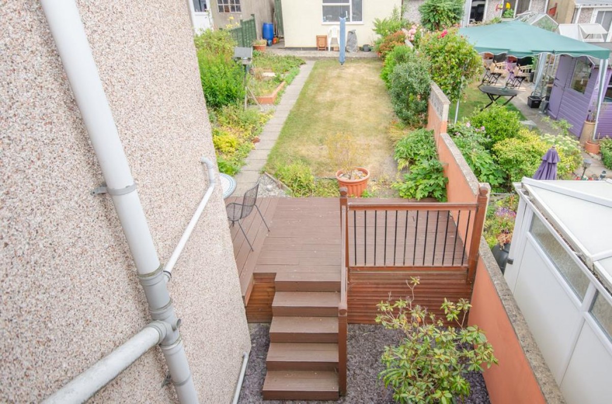 Southfield Avenue, Kingswood, Bristol BS15 4BJ