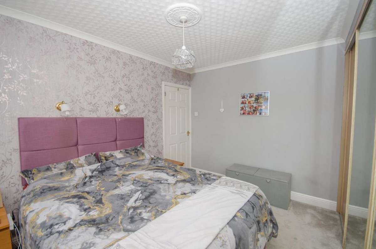 Southfield Avenue, Kingswood, Bristol BS15 4BJ